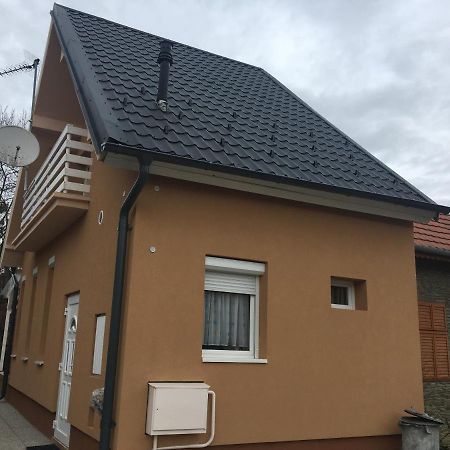 Pesti Apartmanhaz Бюк Экстерьер фото
