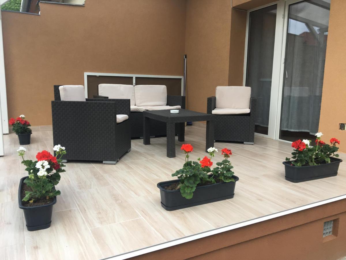 Pesti Apartmanhaz Бюк Экстерьер фото
